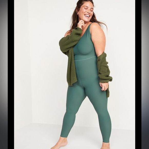 Old Navy Pants - NWT Old Navy Sleeveless PowerSoft Bodysuit -- Green 4X